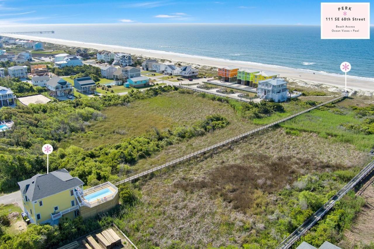 Luck & Laughter Villa Oak Island Exterior photo
